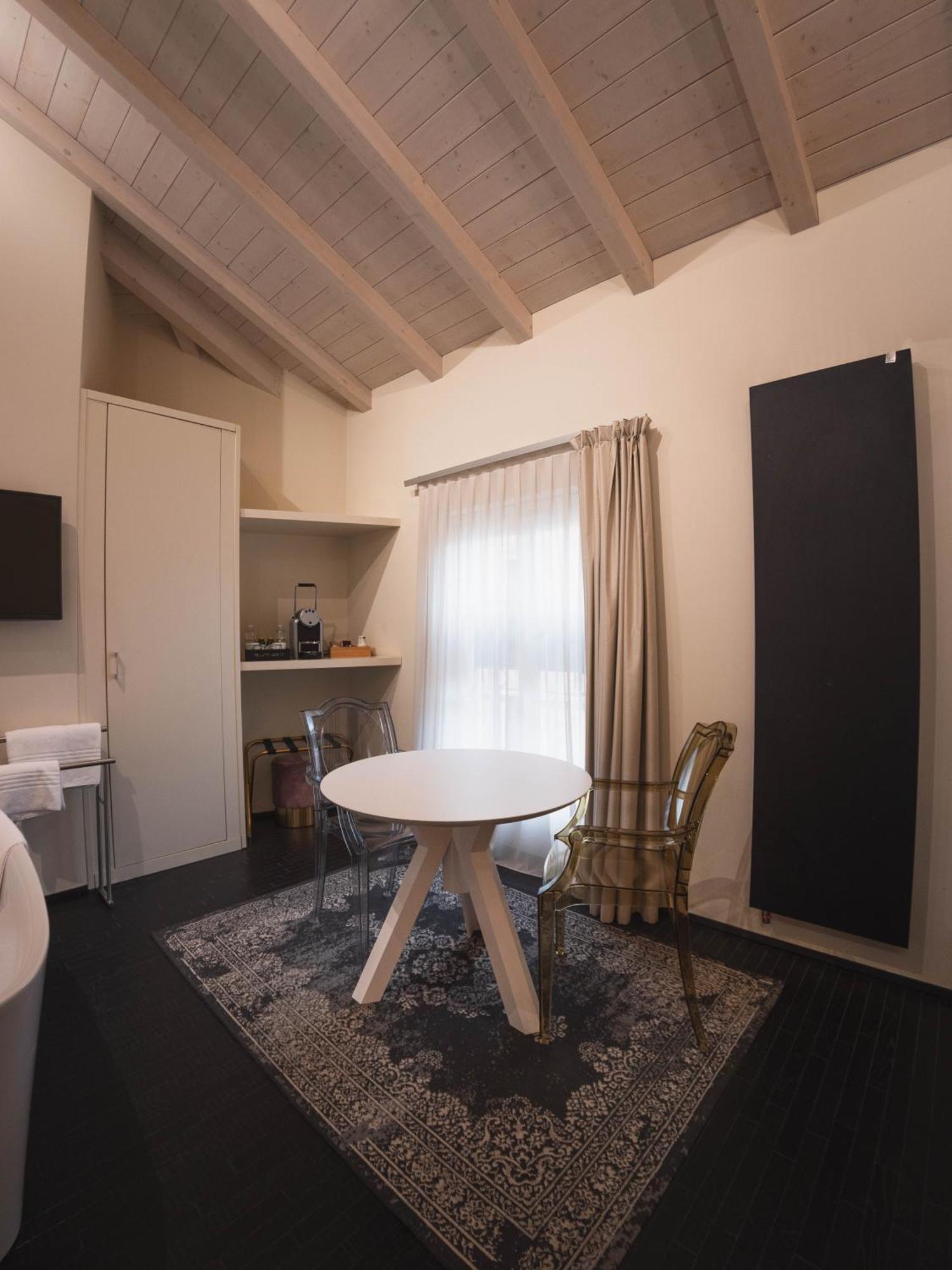 Palazzo Gozzi Bed & Beauty Bed and Breakfast Πάρμα Εξωτερικό φωτογραφία